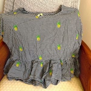 Women’s Size M Peplum Top